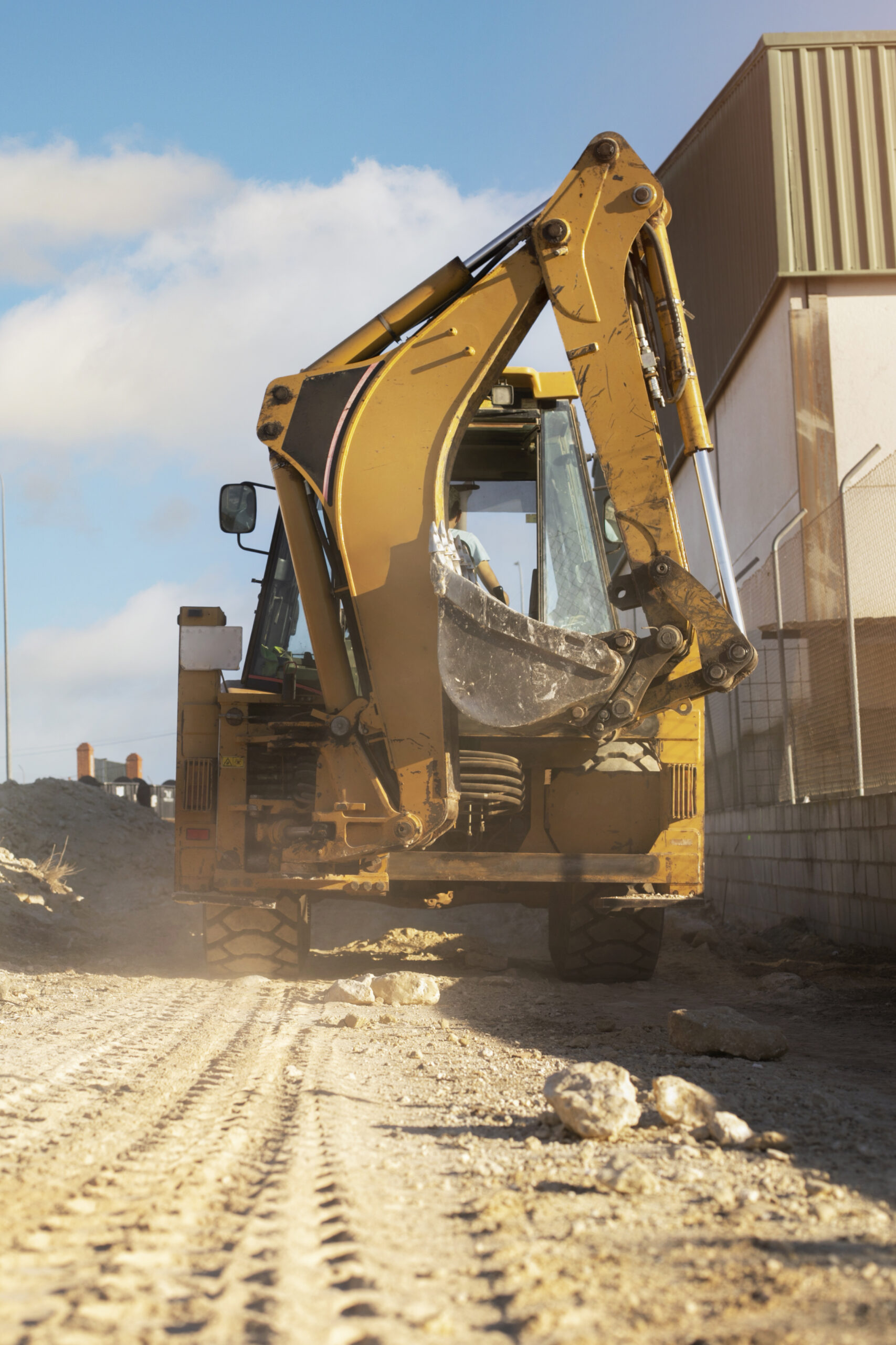 heavy-excavator-digging-day-light